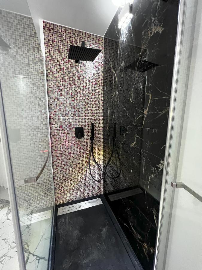 Fetish Studio Agde Bagian luar foto